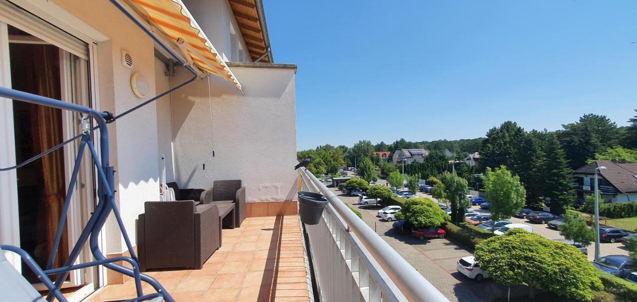 Bazsi Golden Beach Apartman Siofok Exterior photo